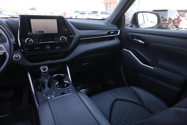 Toyota Highlander Vehicle Image 27