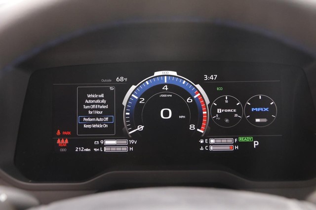 Toyota Tundra 4WD Vehicle Image 15
