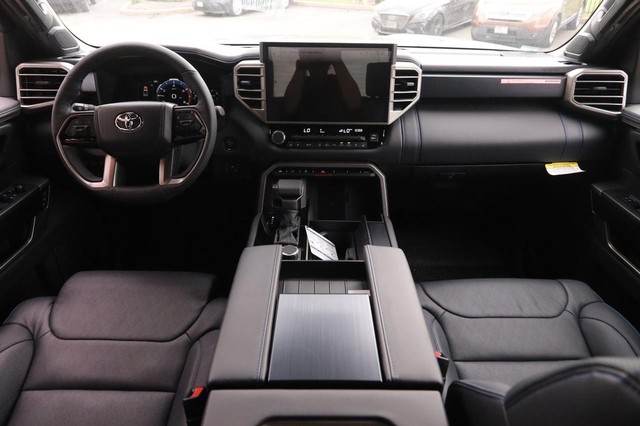 Toyota Tundra 4WD Vehicle Image 23