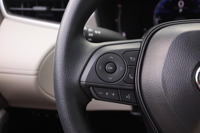 Toyota Corolla Cross Vehicle Image 11