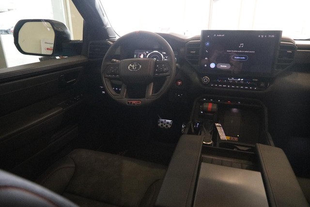 Toyota Sequoia Vehicle Image 24