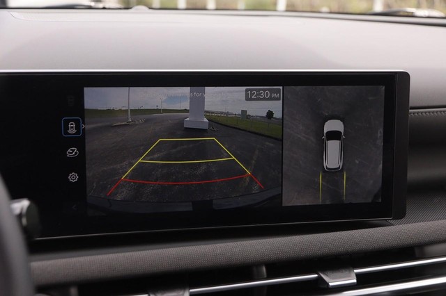 Hyundai Tucson Hybrid Vehicle Image 19
