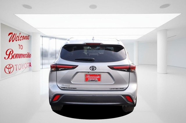 Toyota Highlander Vehicle Image 06