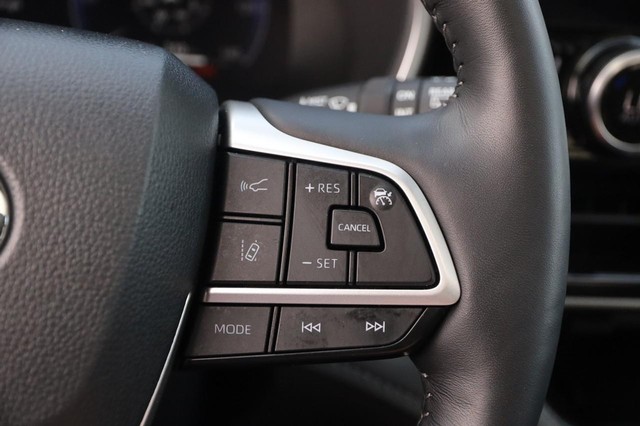 Toyota Highlander Vehicle Image 15