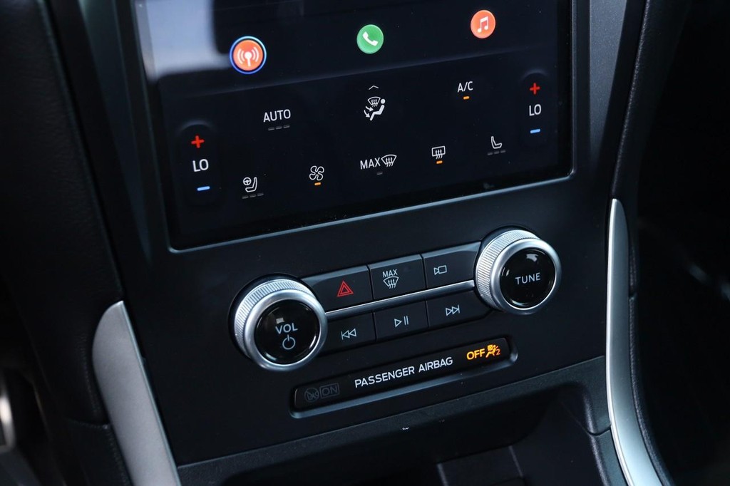 Ford Edge Vehicle Full-screen Gallery Image 19
