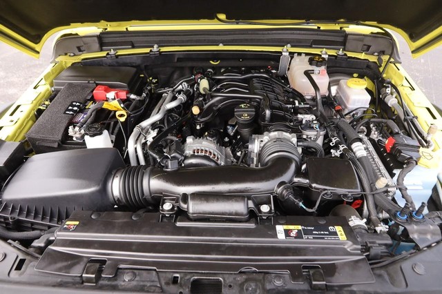 Jeep Wrangler Vehicle Image 32