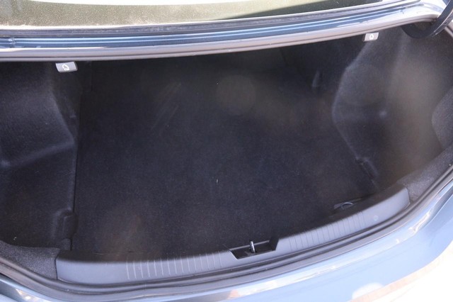 Chevrolet Malibu Vehicle Image 07