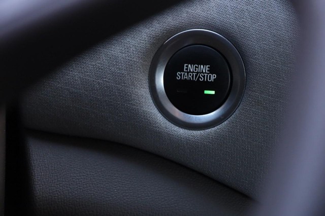 Chevrolet Malibu Vehicle Image 14