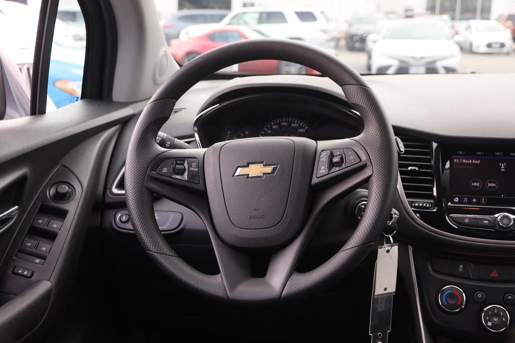 Chevrolet Trax Vehicle Full-screen Gallery Image 20