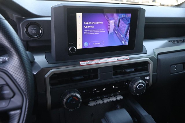 Toyota Tacoma 4WD Vehicle Image 15