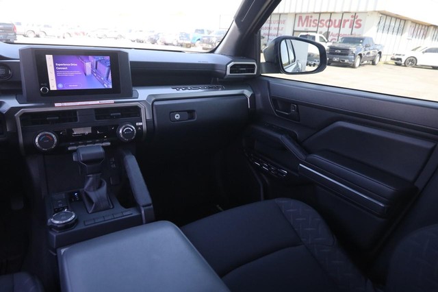 Toyota Tacoma 4WD Vehicle Image 26