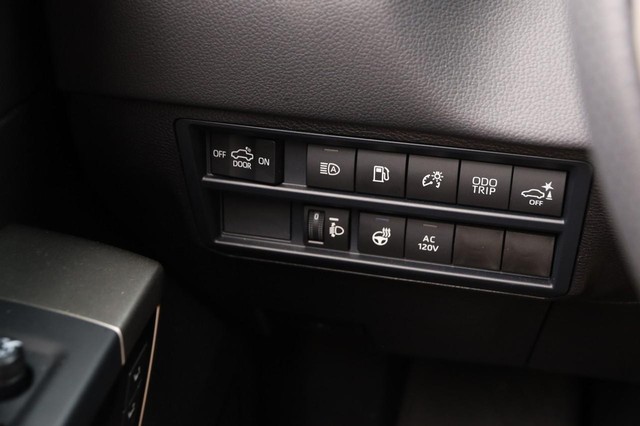 2025 Toyota Tundra Limited - Photo 20