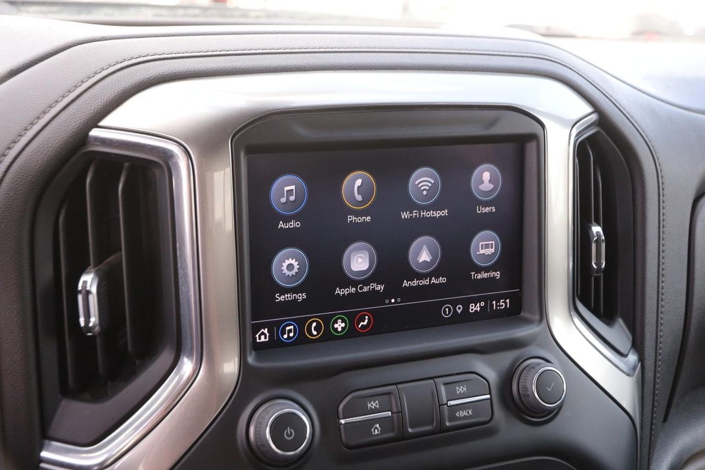 Chevrolet Silverado 1500 LTD Vehicle Full-screen Gallery Image 16