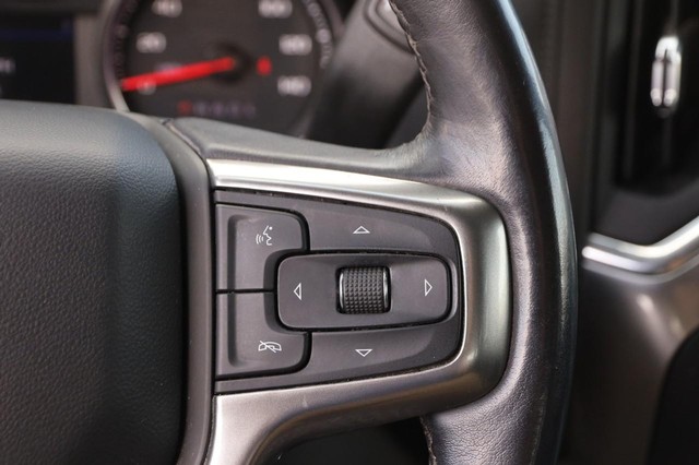 Chevrolet Silverado 1500 LTD Vehicle Image 12