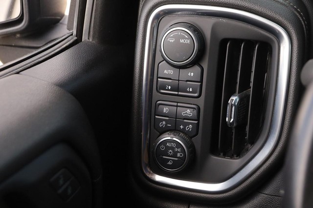 Chevrolet Silverado 1500 LTD Vehicle Image 14
