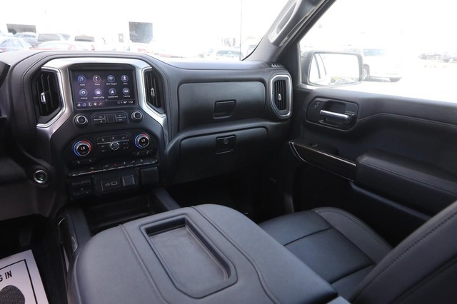 Chevrolet Silverado 1500 LTD Vehicle Image 24