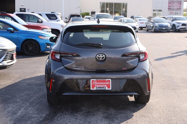 Toyota Corolla Hatchback Vehicle Image 06