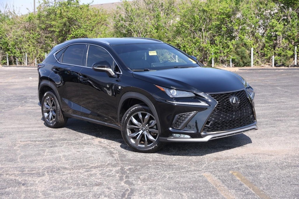 Lexus NX Vehicle Full-screen Gallery Image 2
