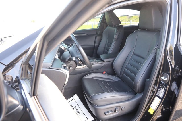 Lexus NX Vehicle Image 08