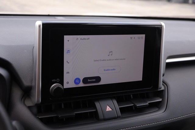 Toyota RAV4 Vehicle Image 14