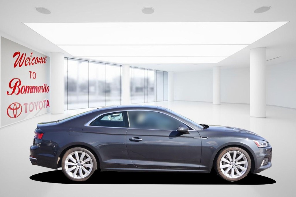 Audi A5 Coupe Vehicle Full-screen Gallery Image 05