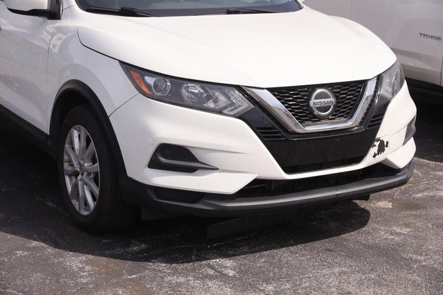 Nissan Rogue Sport Vehicle Image 02