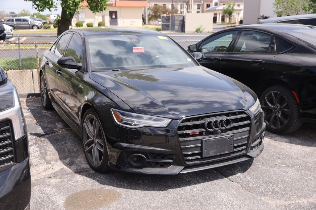 Audi A6 Vehicle Full-screen Gallery Image 04