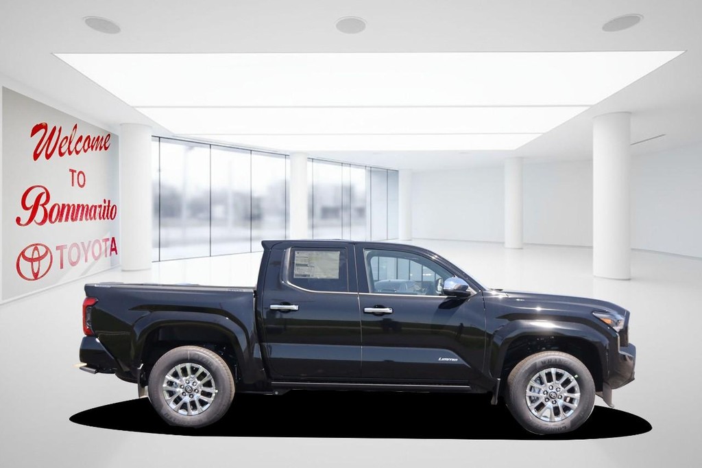 Toyota Tacoma 4WD Vehicle Full-screen Gallery Image 5