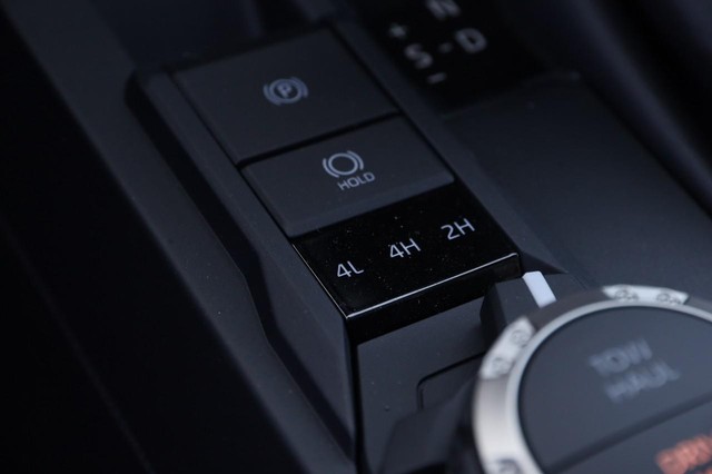 Toyota Tacoma 4WD Vehicle Image 19