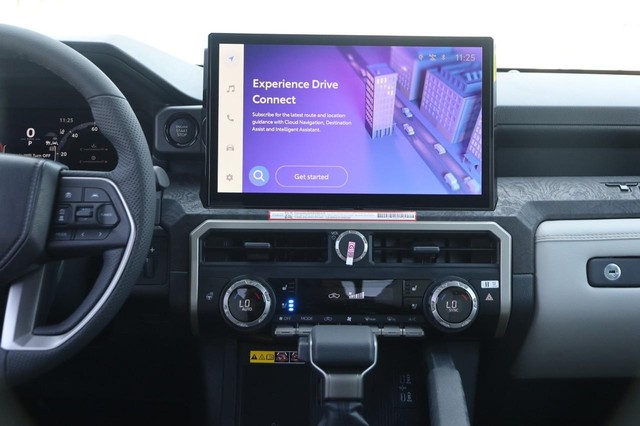 Toyota Tacoma 4WD Vehicle Image 24