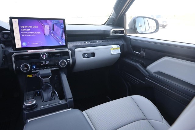 Toyota Tacoma 4WD Vehicle Image 25