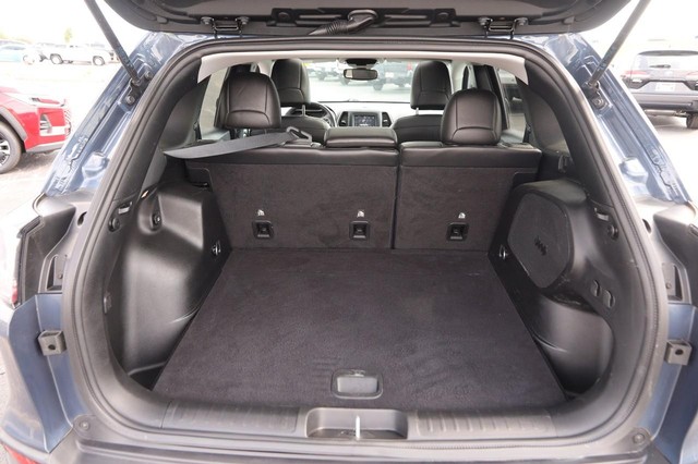 Jeep Cherokee Vehicle Image 04