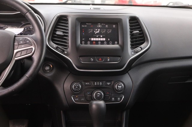 Jeep Cherokee Vehicle Image 22