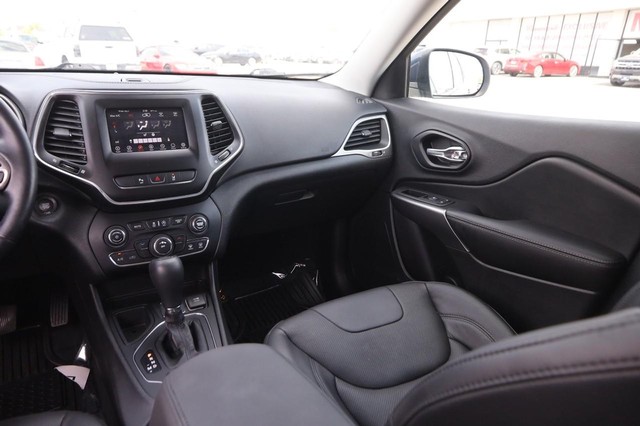 Jeep Cherokee Vehicle Image 23