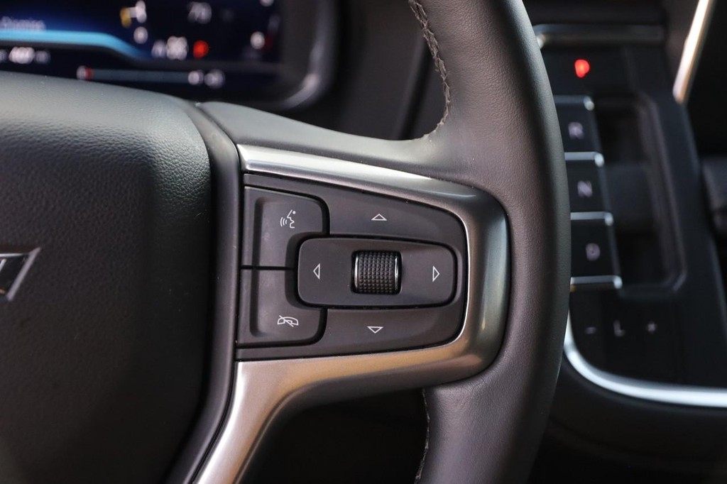 Chevrolet Tahoe Vehicle Full-screen Gallery Image 16