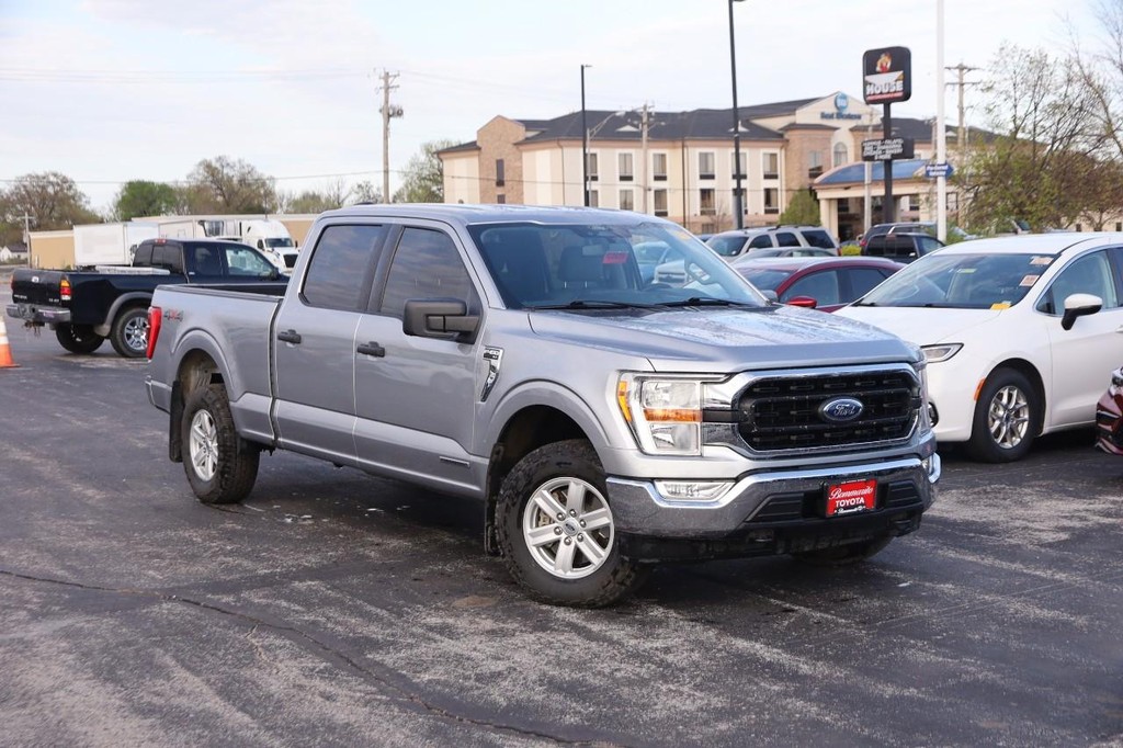 Ford F-150 Vehicle Full-screen Gallery Image 2