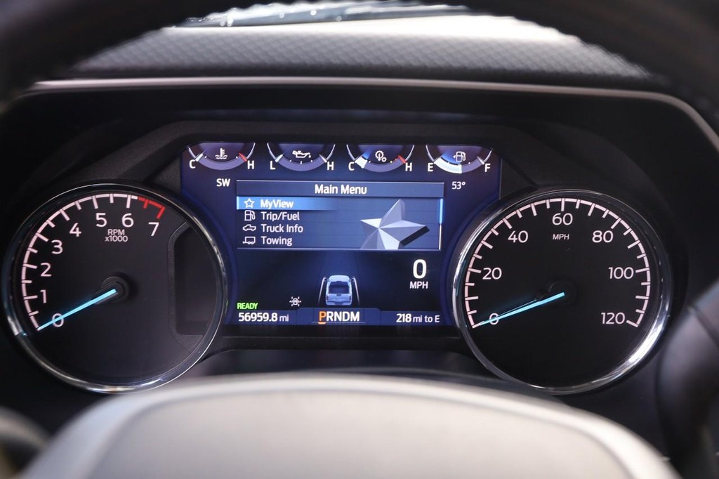 Ford F-150 Vehicle Full-screen Gallery Image 13