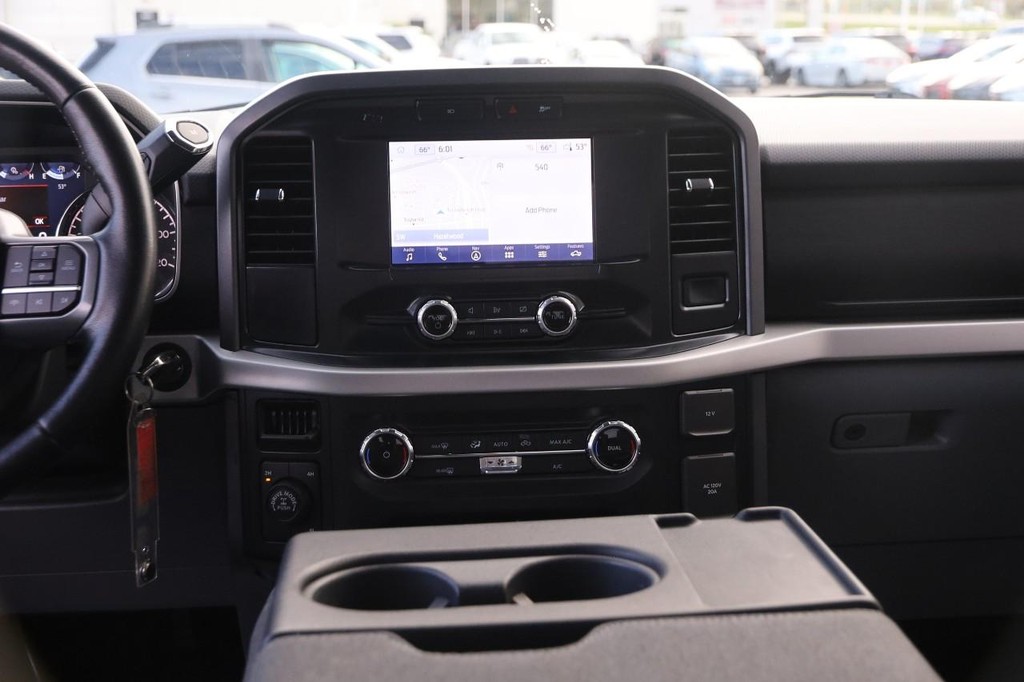 Ford F-150 Vehicle Full-screen Gallery Image 22