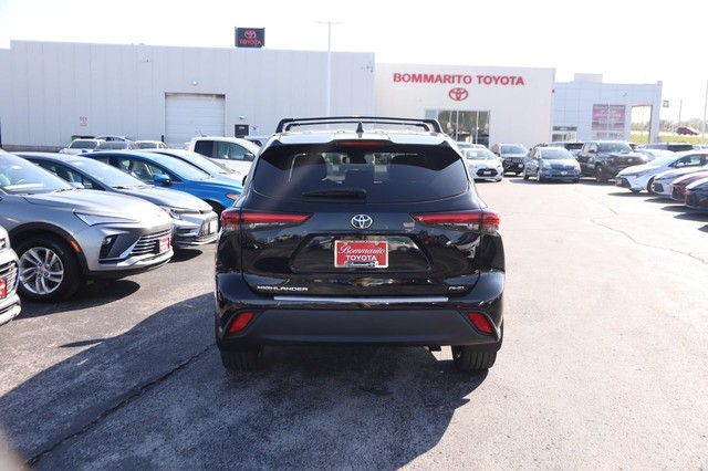 Toyota Highlander Vehicle Image 06