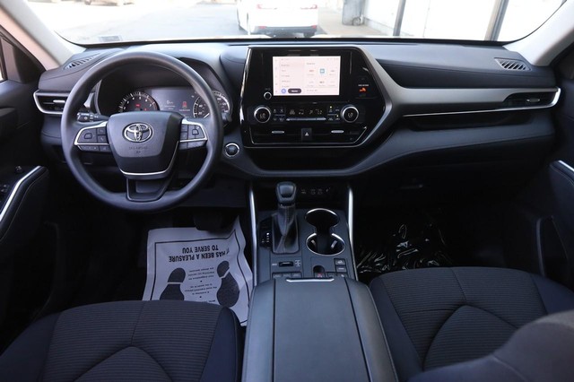 Toyota Highlander Vehicle Image 21