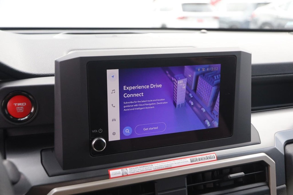 Toyota Tacoma 4WD Vehicle Full-screen Gallery Image 15