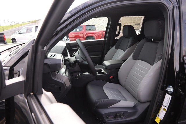 Toyota Tacoma 4WD Vehicle Image 08