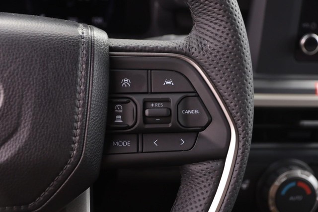 Toyota Tacoma 4WD Vehicle Image 12