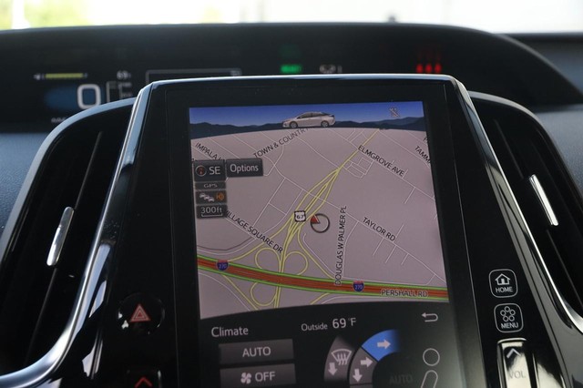 Toyota Prius Prime Vehicle Image 14