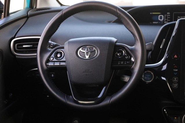 Toyota Prius Prime Vehicle Image 22