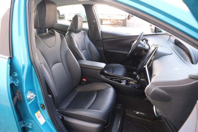 Toyota Prius Prime Vehicle Image 25