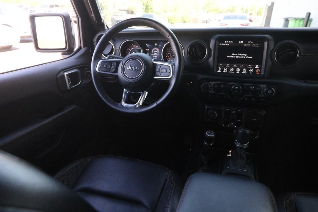 Jeep Wrangler Vehicle Full-screen Gallery Image 22
