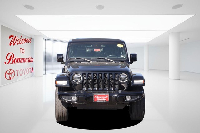 Jeep Wrangler Vehicle Image 04