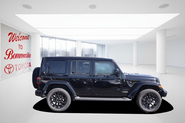 Jeep Wrangler Vehicle Image 05