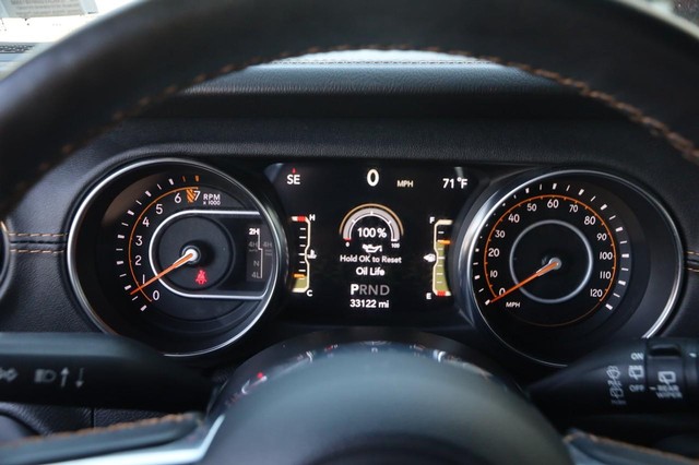 Jeep Wrangler Vehicle Image 13